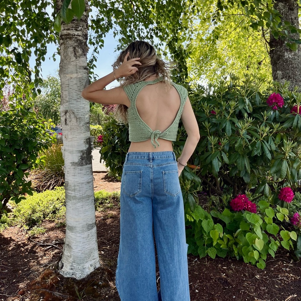 The Meadow Breeze Top💐🌞🌬️